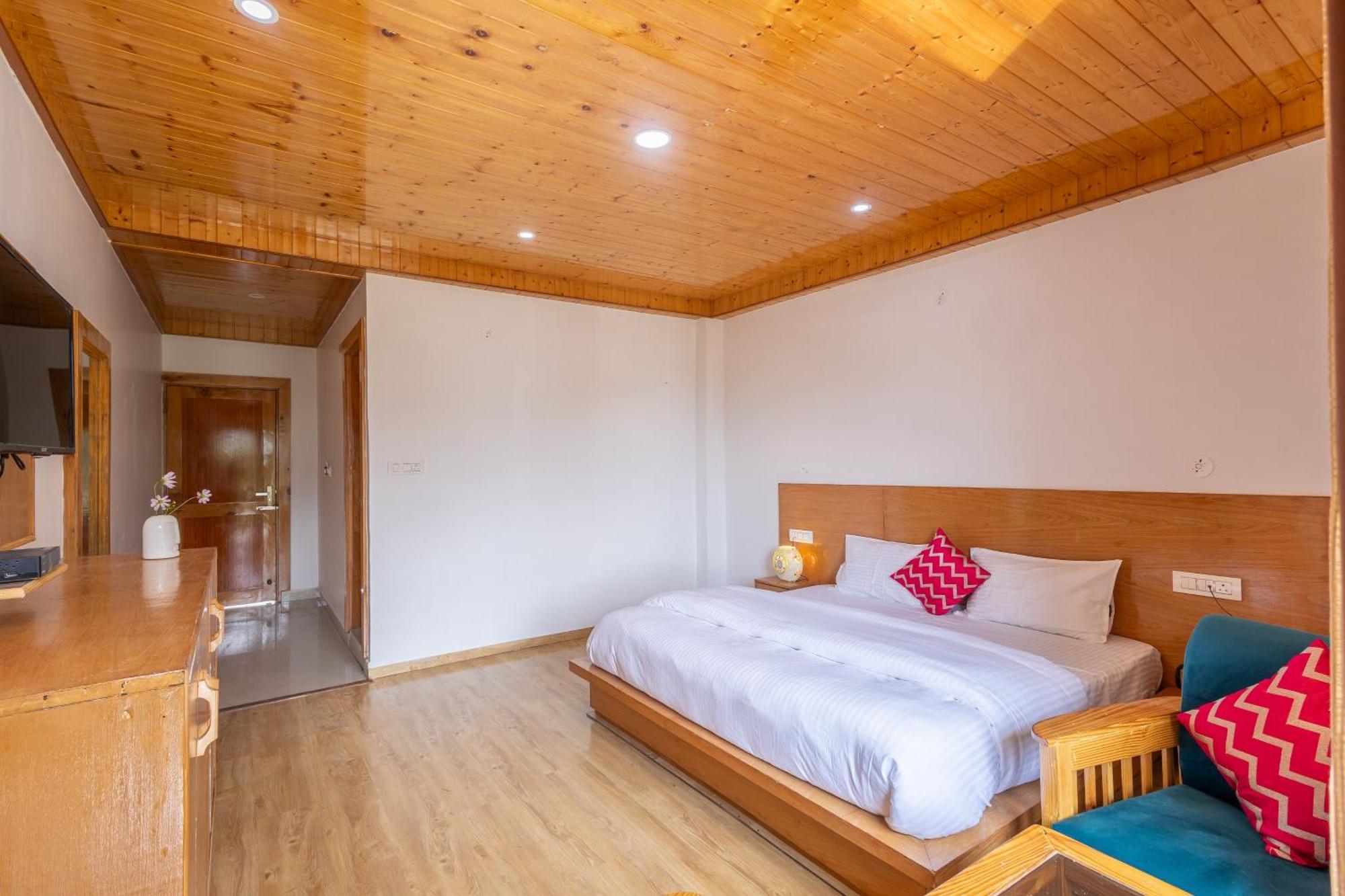 Aroha Residency- A Countryside Hotel